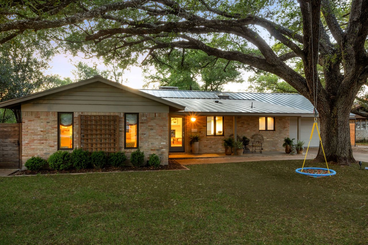 Great Oaks Tree House
