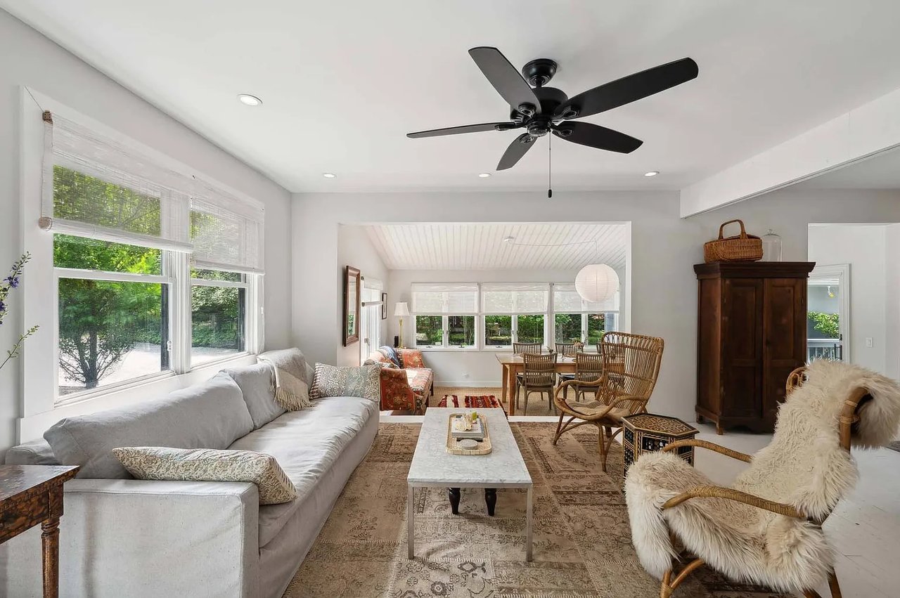 3 Holmes Lane, Hampton Bays