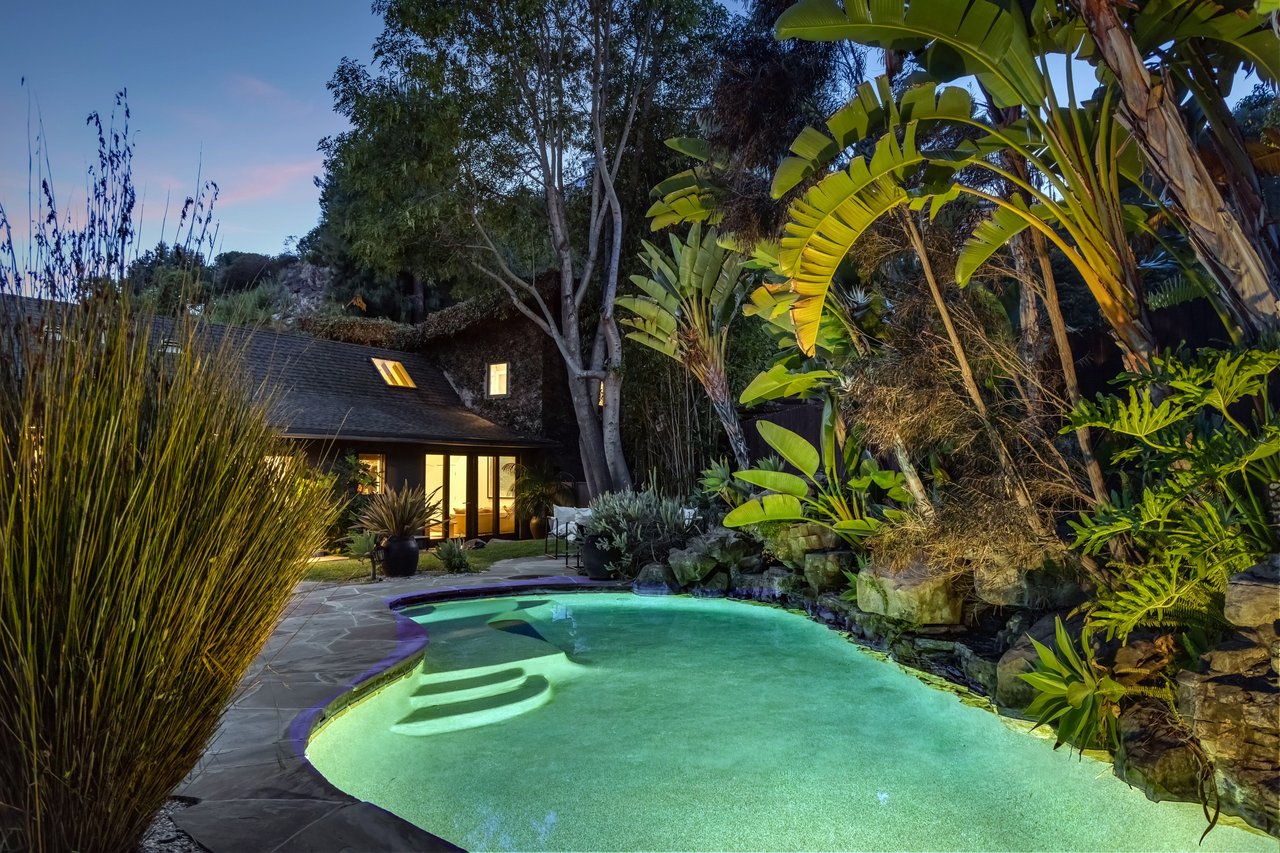 2220 Banyan Dr, Brentwood 