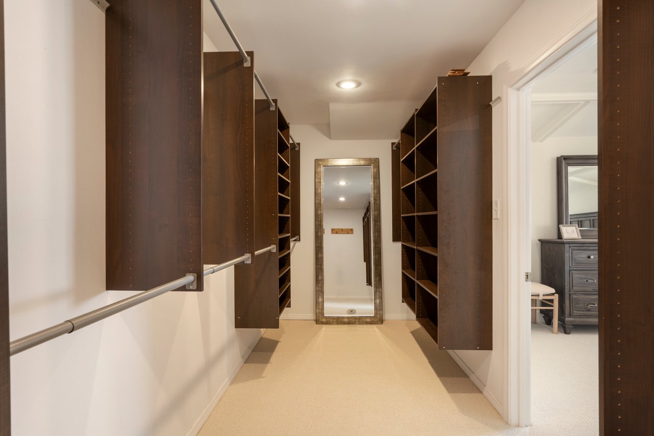 4522 Loganview Drive