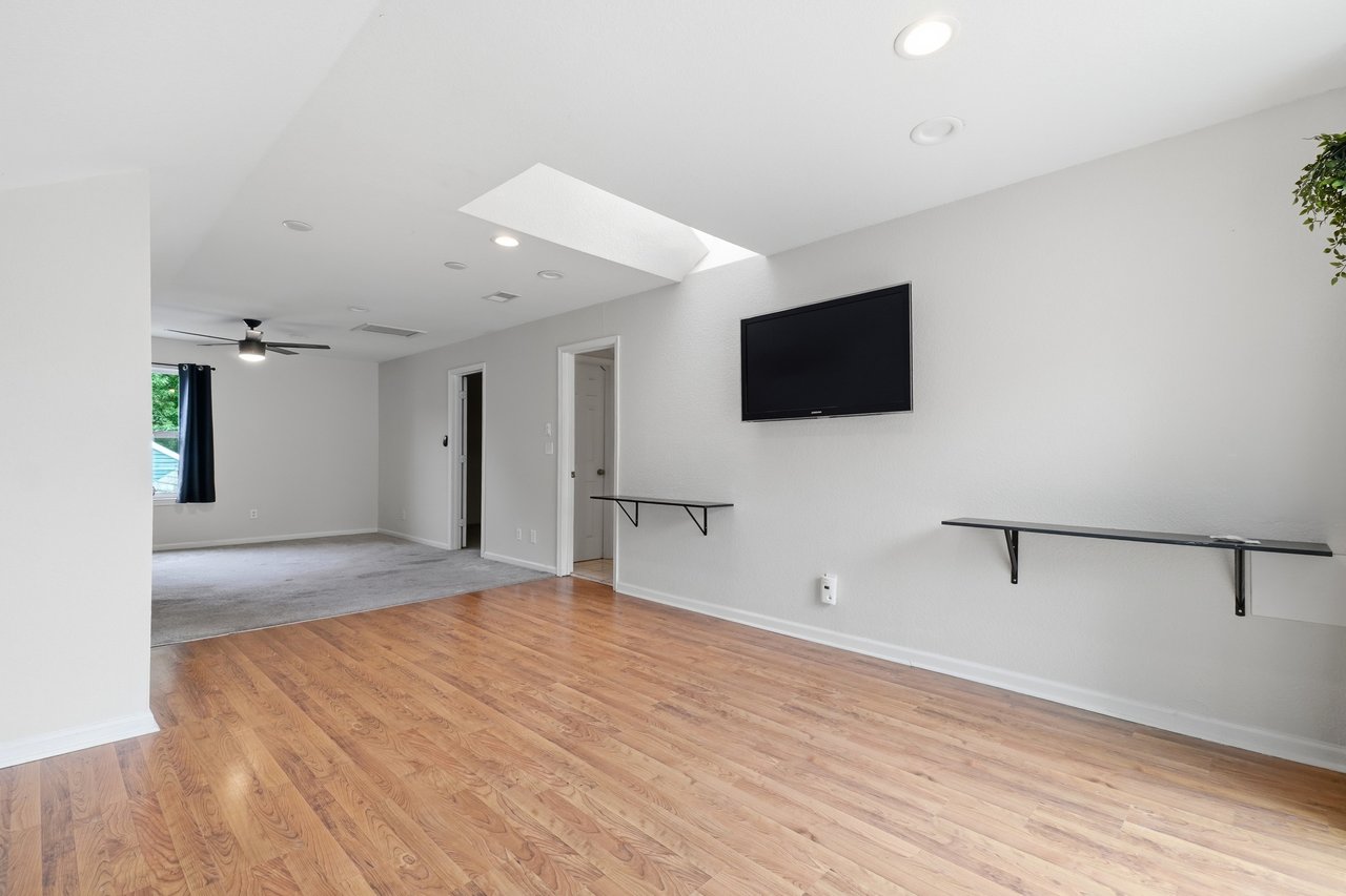 	1824 Finsbury Lane