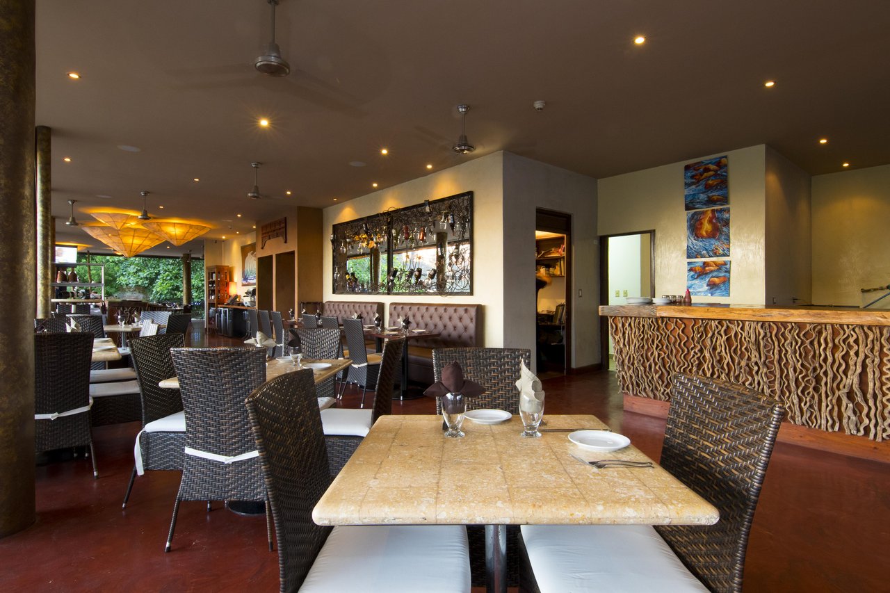 Angelinas Restaurant | Restaurant for Sale – Prime Location in Playa Flamingo, Costa Rica