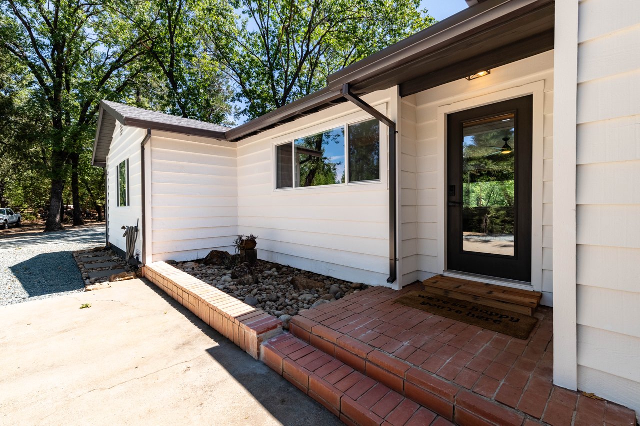 22161 State Highway 88, Pine Grove, CA 95665