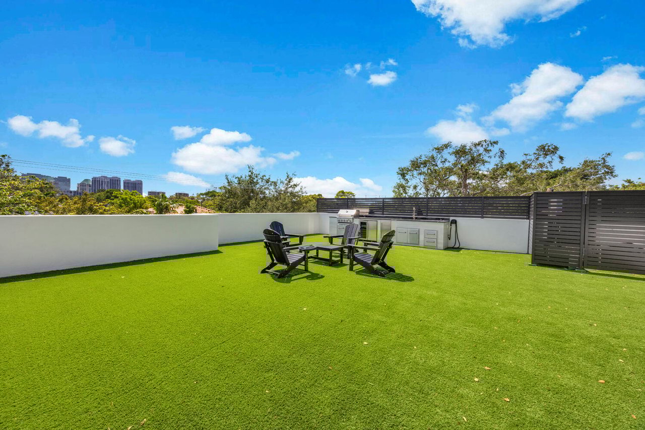 New Construction Townhome in Coconut Grove