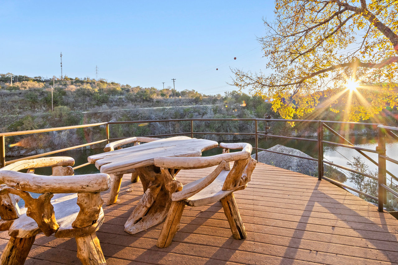 1450 Los Escondidos ST