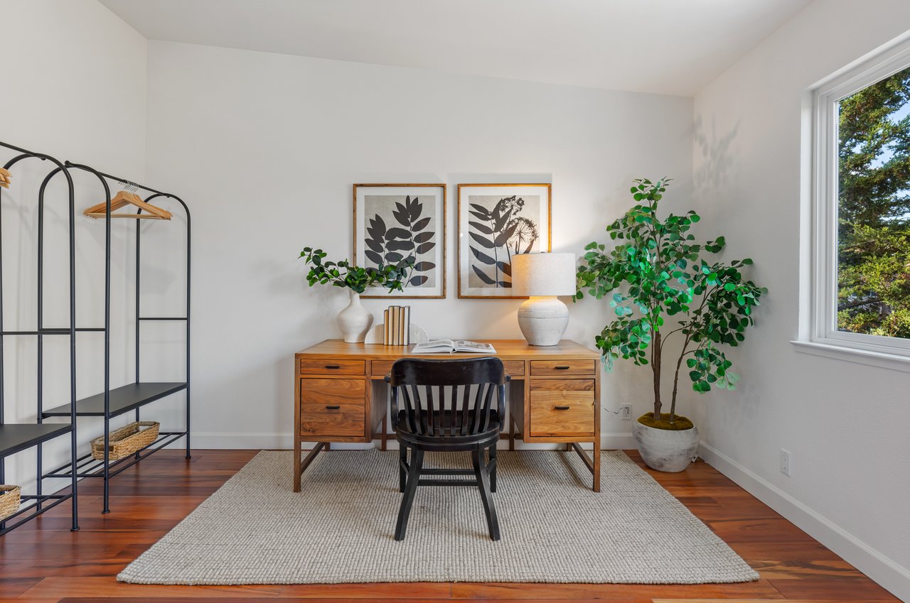 Private and Inviting Townhome