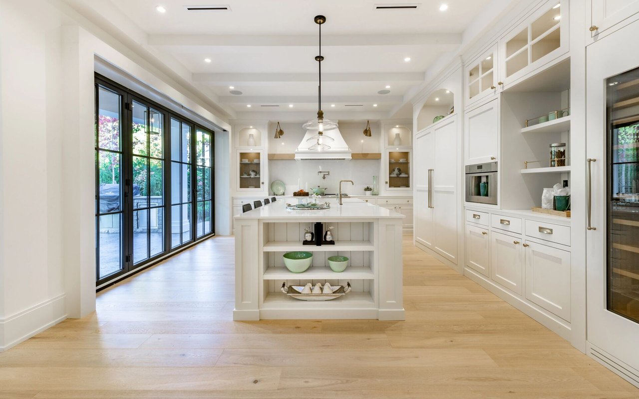 contact-form-background