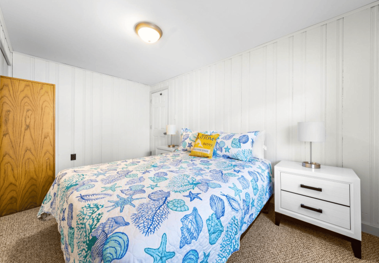 18 E Dupont Ave, Brant Beach (Ground Floor) 