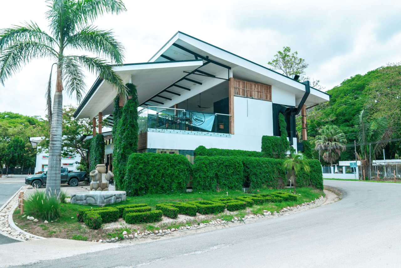 Plaza Elimar - Nosara Commercial Center, Prime Location
