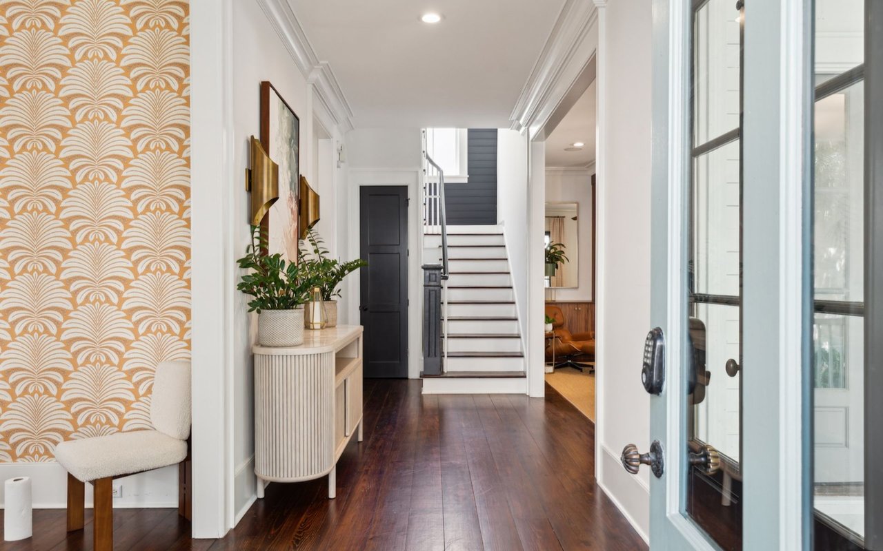 3 Ways to Decorate a Statement Entryway