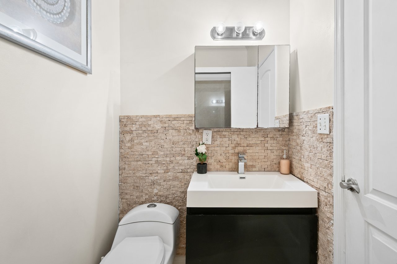 110 Venito, Atlantic Drive