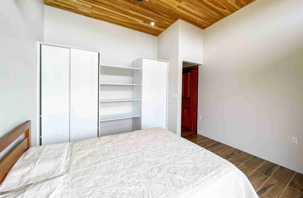 Brand-New Easy-Access 2-Bedroom Home with Big Pool & Peaceful Terraza on Calle Cascada in Ojochal Costa Rica