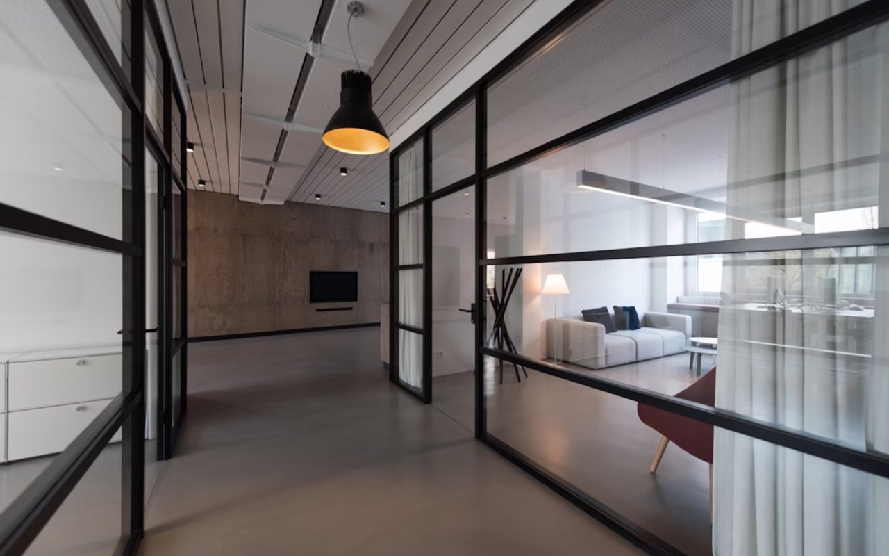 Lease Negotiation Tactics for LA Office Space: A Tenant’s Guide
