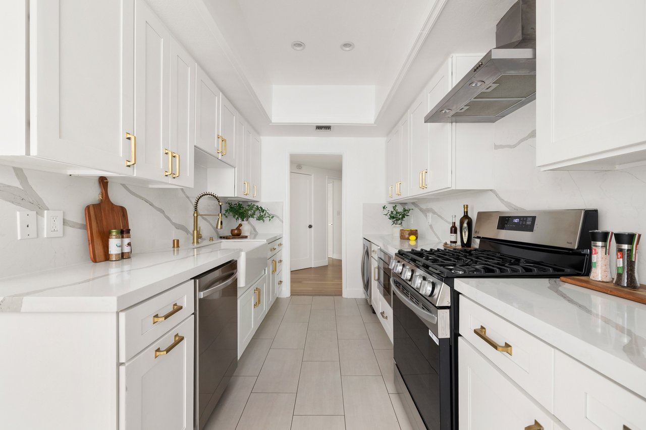 1630 S. Bentley Avenue, No. 202