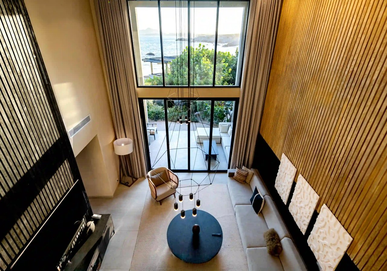 The Cape Residences, Surfer Residence