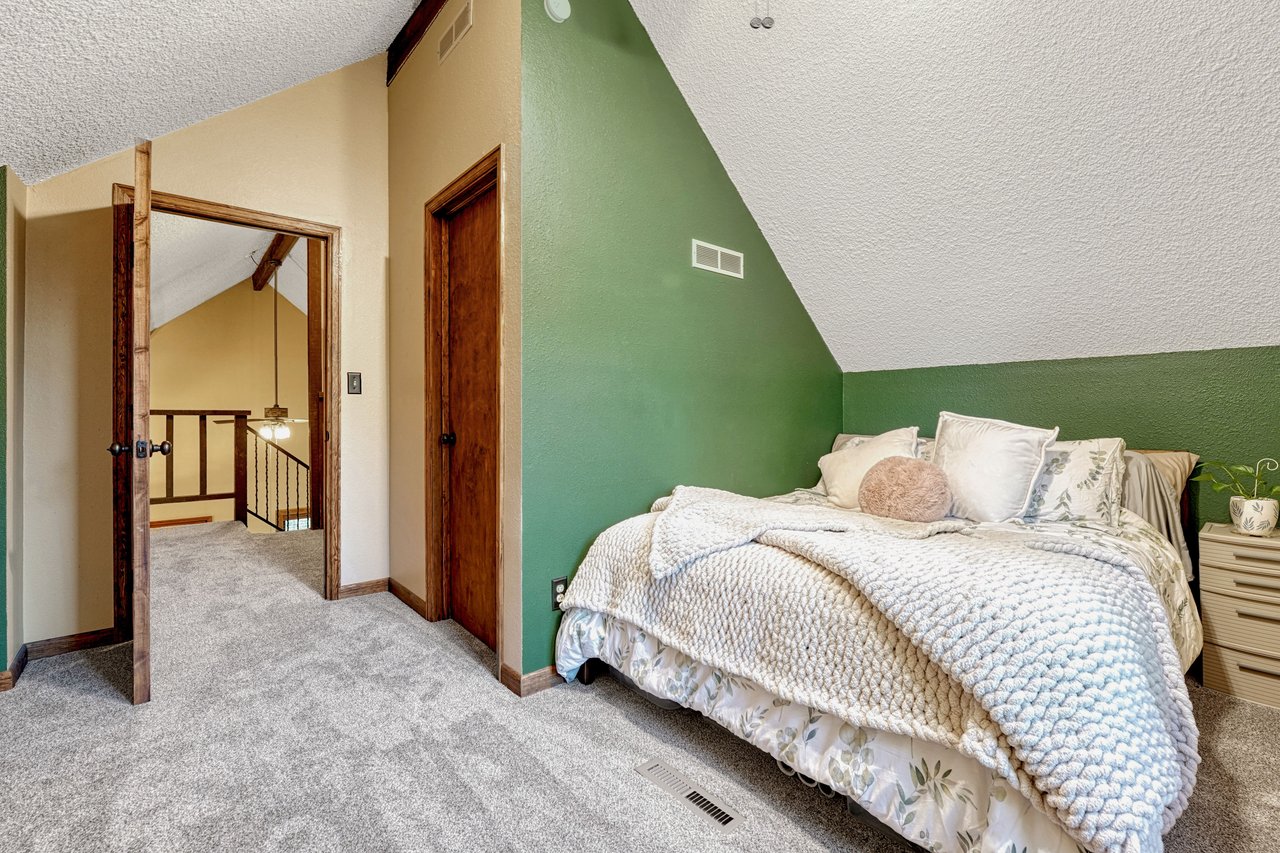 11125 Black Forest Road