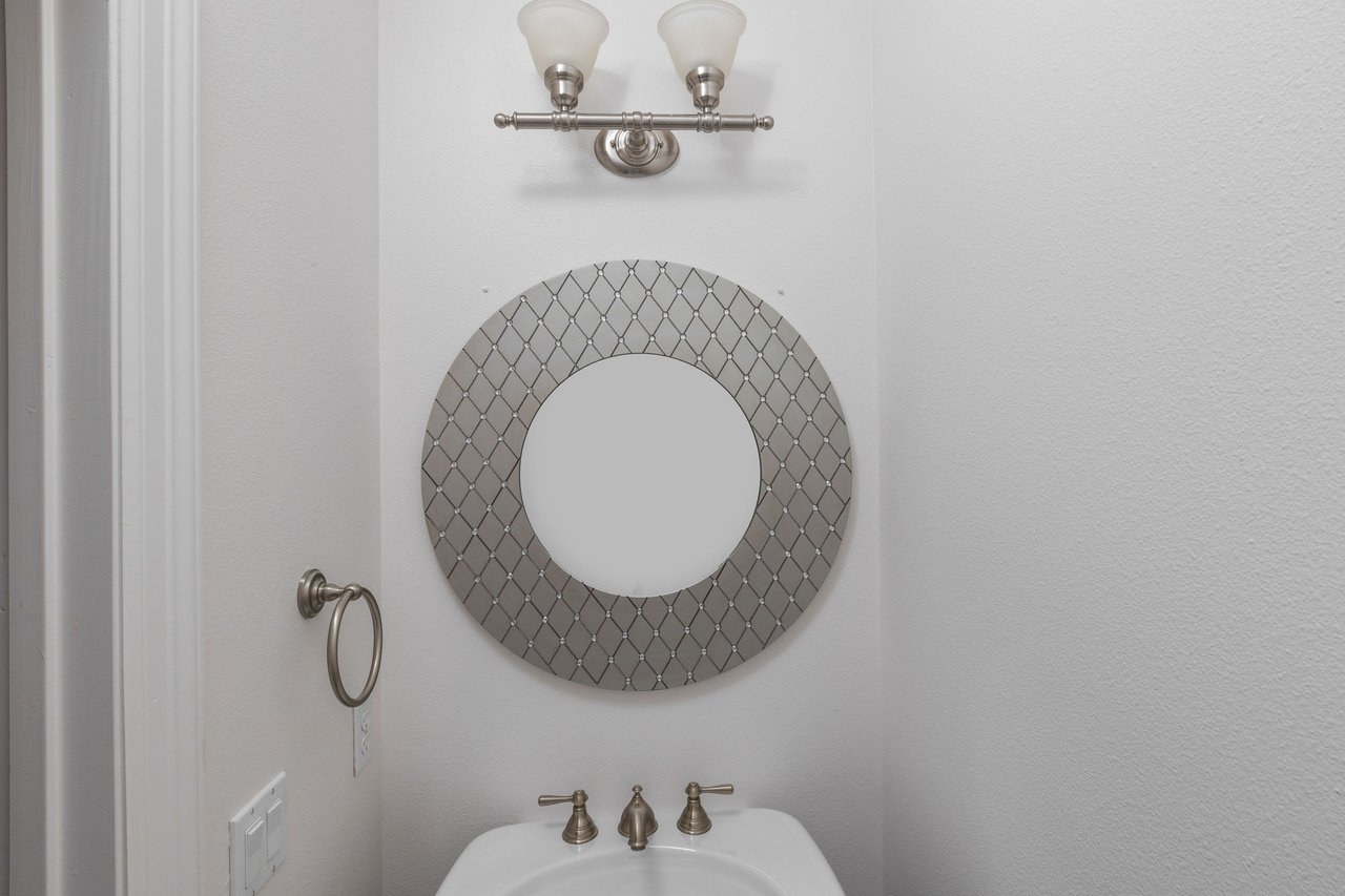1803 Stamford Lane | Tarrytown | Austin, TX