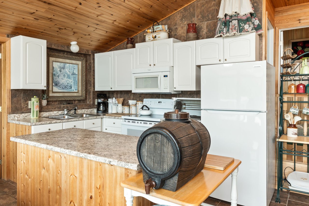 1601 CLAUDE BROWN ROAD