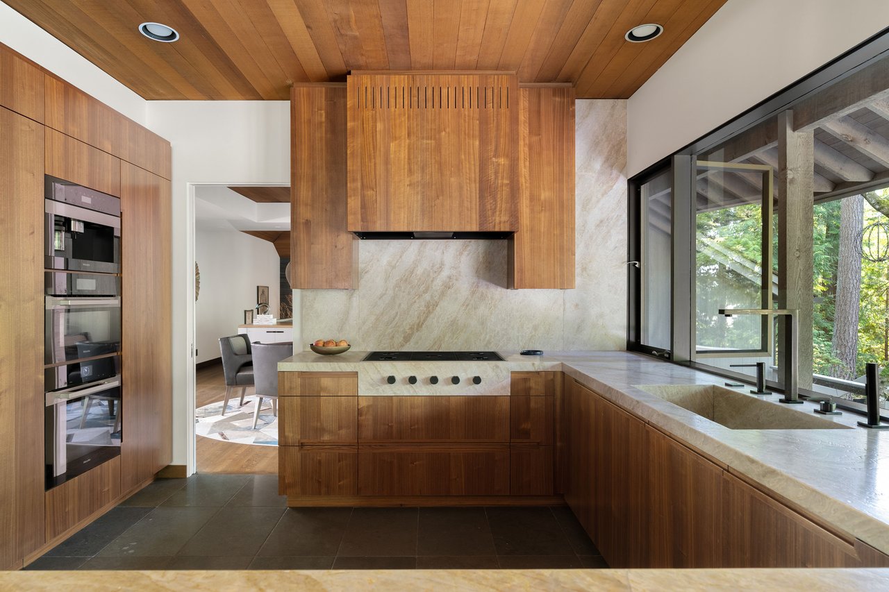 Architect Saul Zaik Designed Northwest Regional Modern Masterpiece 