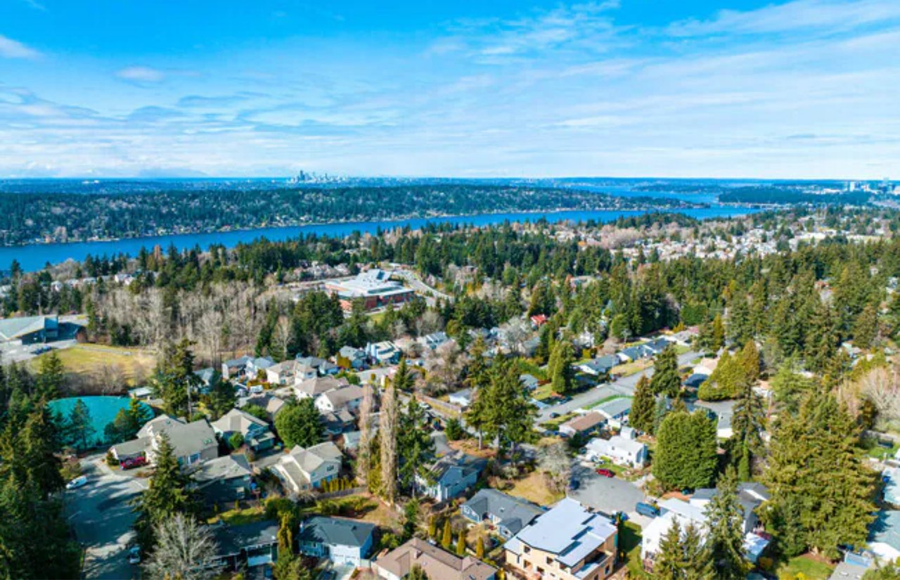 Living in Newcastle, WA: What to Expect from This Premier Eastside Community