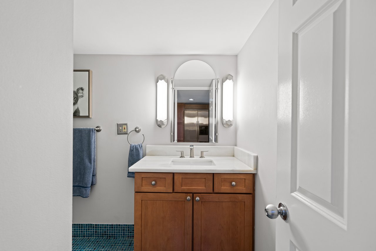 1726 17th St NW, Unit B1