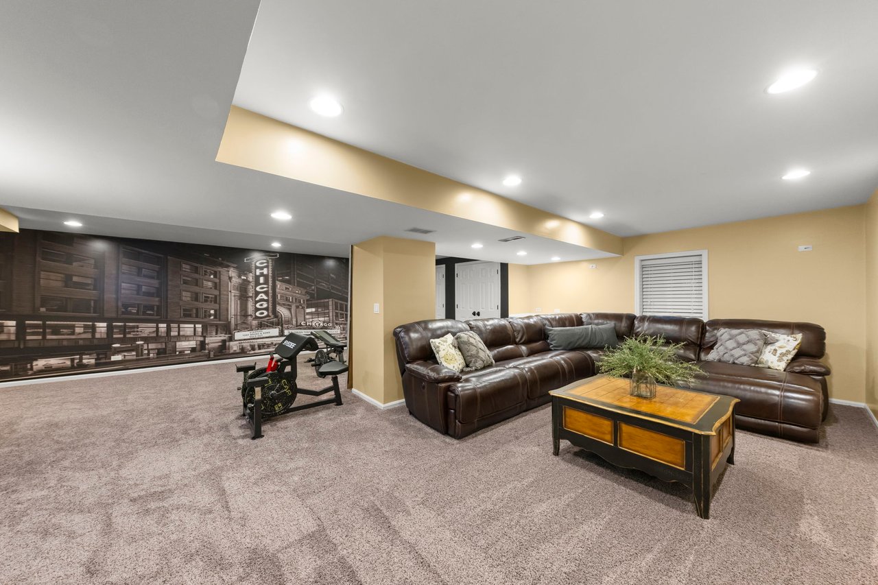 5056 Switch Grass Ln