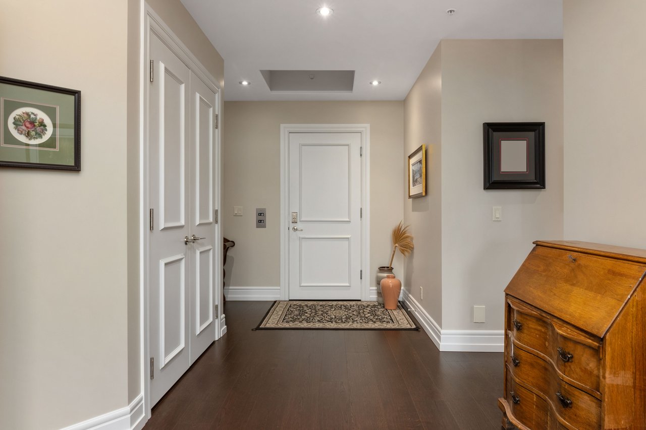 690 Princeton Way SW Unit: 801