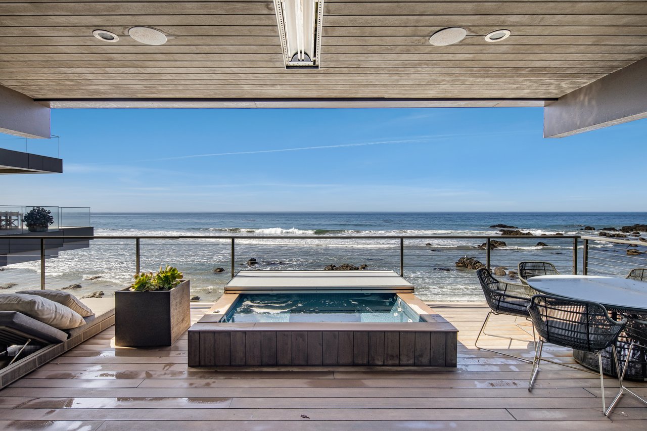 31504 Victoria Point Rd, Malibu