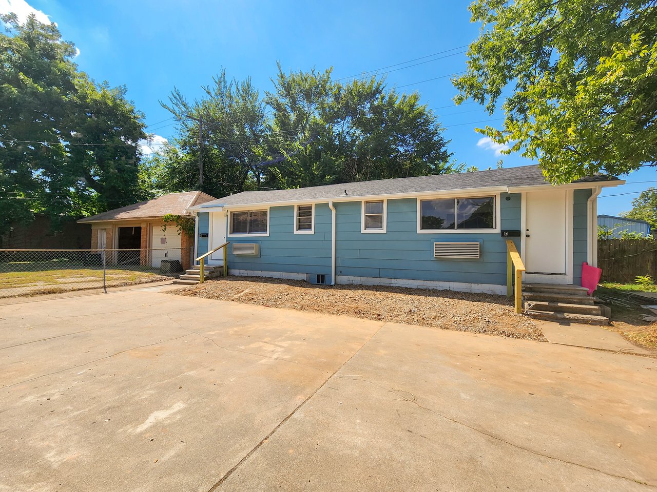 616 N Beard Unit C