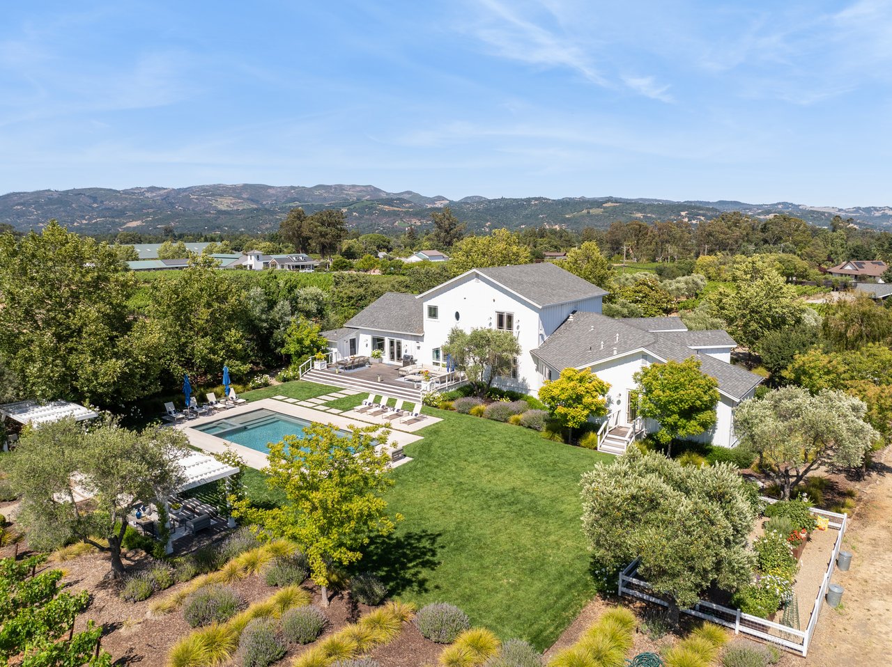 Sonoma’s Premier Wine Country Estate