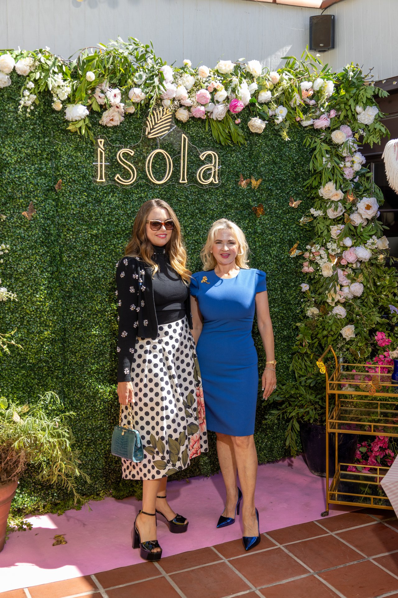 Fleurs, Friends & Fashion in Bloom 