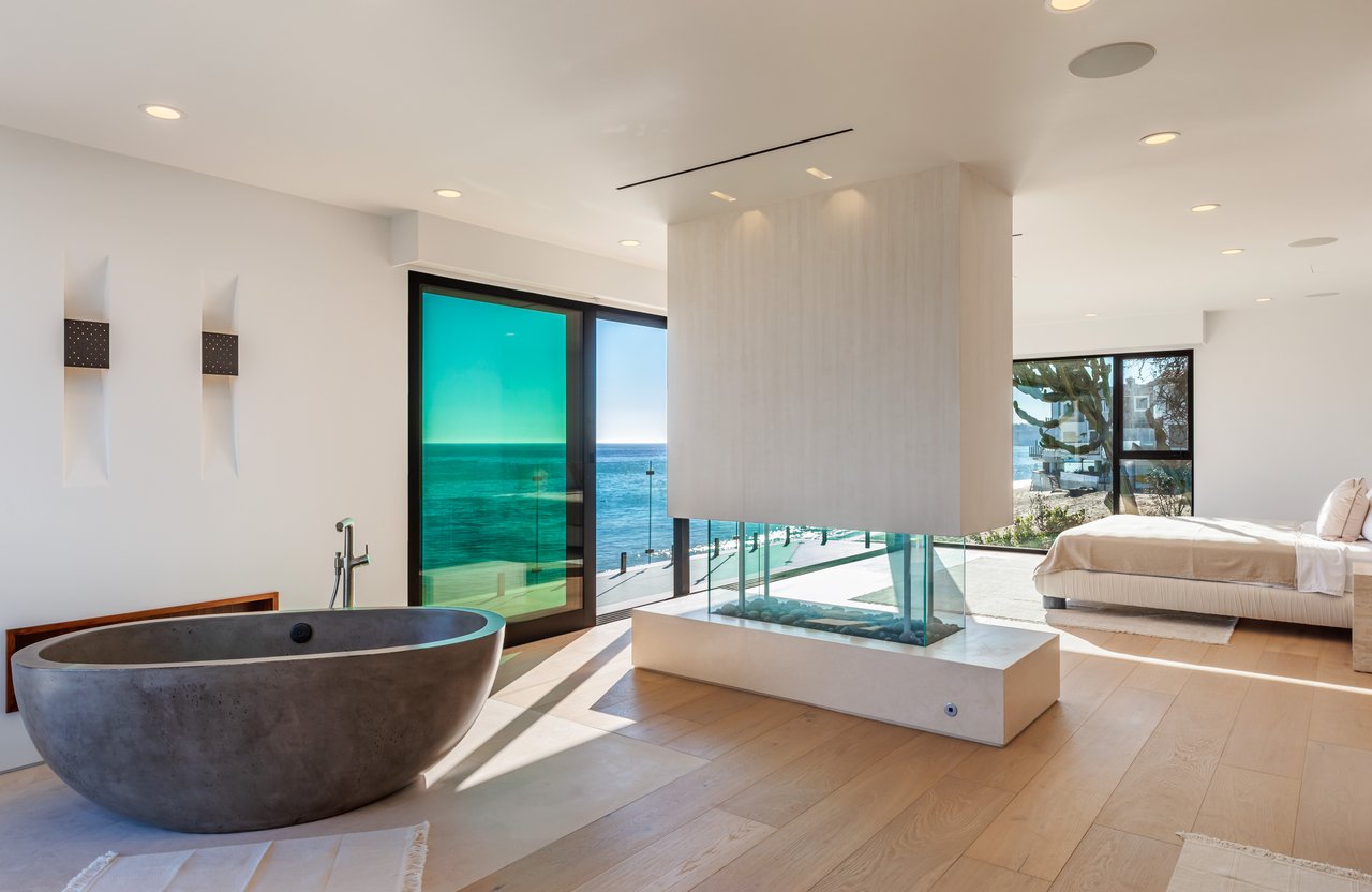 27308 Pacific Coast Hwy