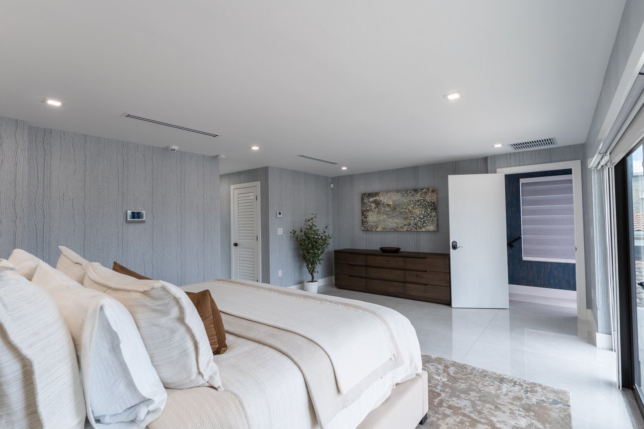 5601 N ocean