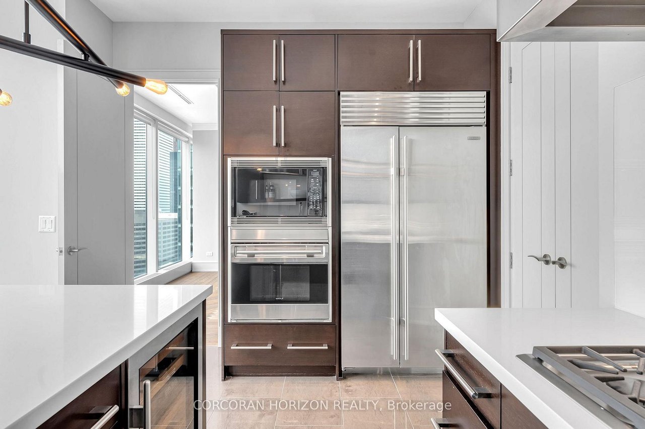 LUXURY LIVING AT THE RITZ