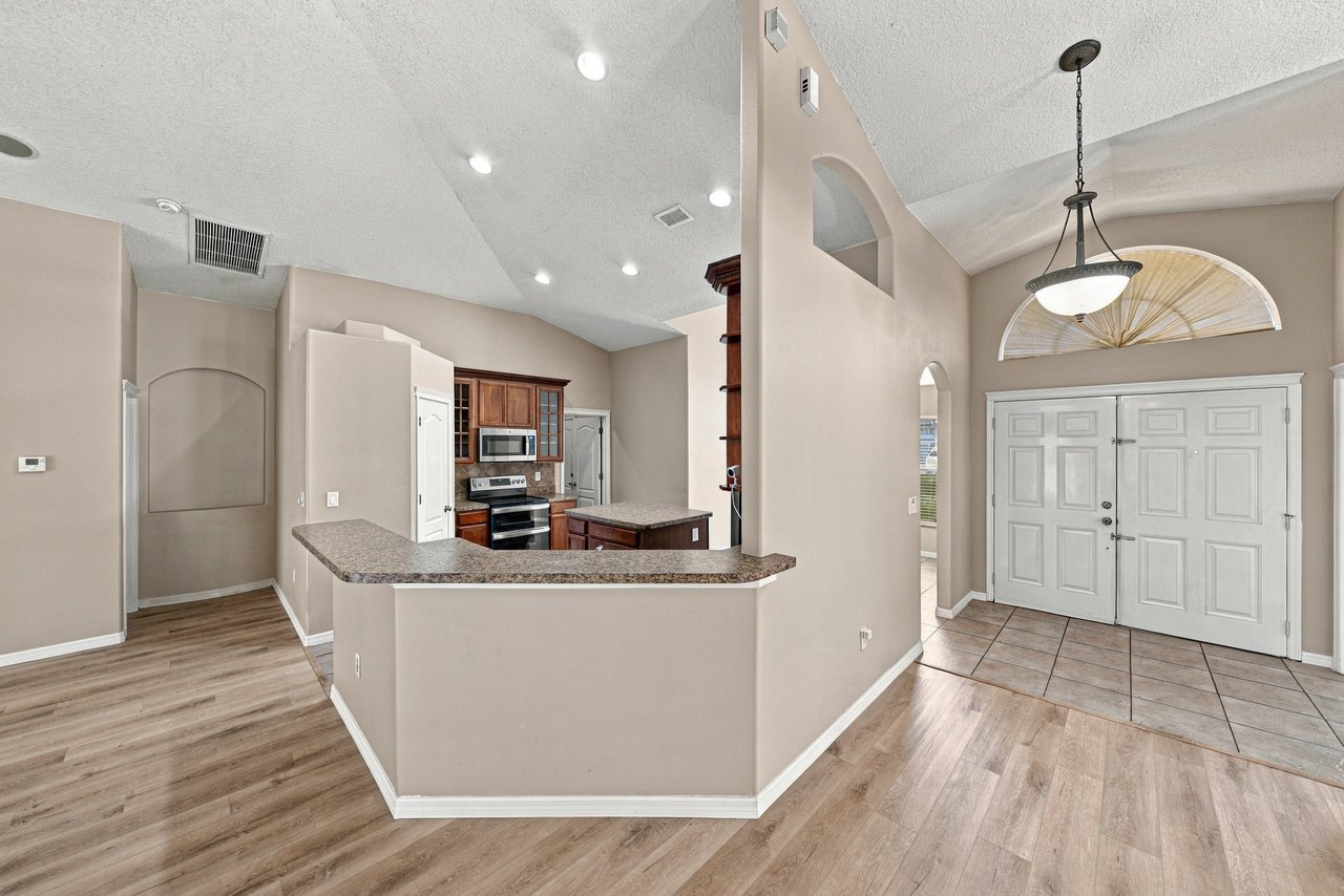 6908 Pine Springs Drive