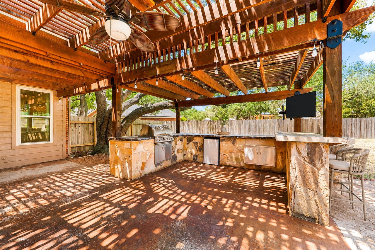 1801 Shooting Star Cove