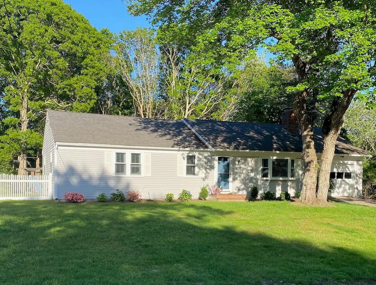 94 Thoreau Dr