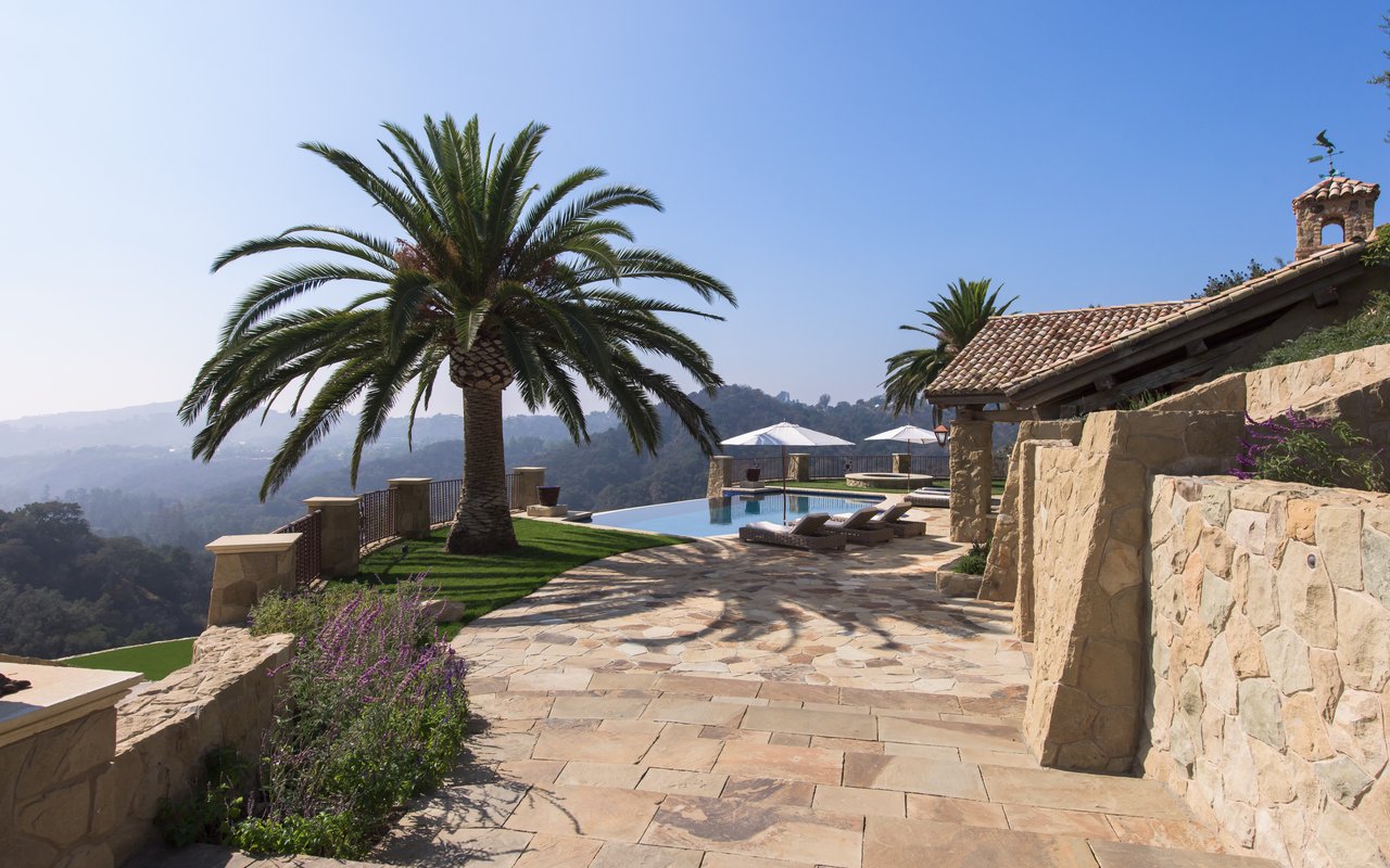 Off Market in Beverly Hills