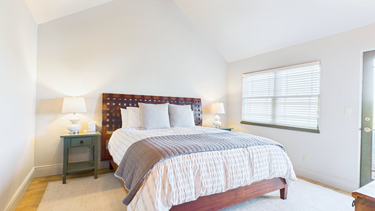 The Pezzy King Estate