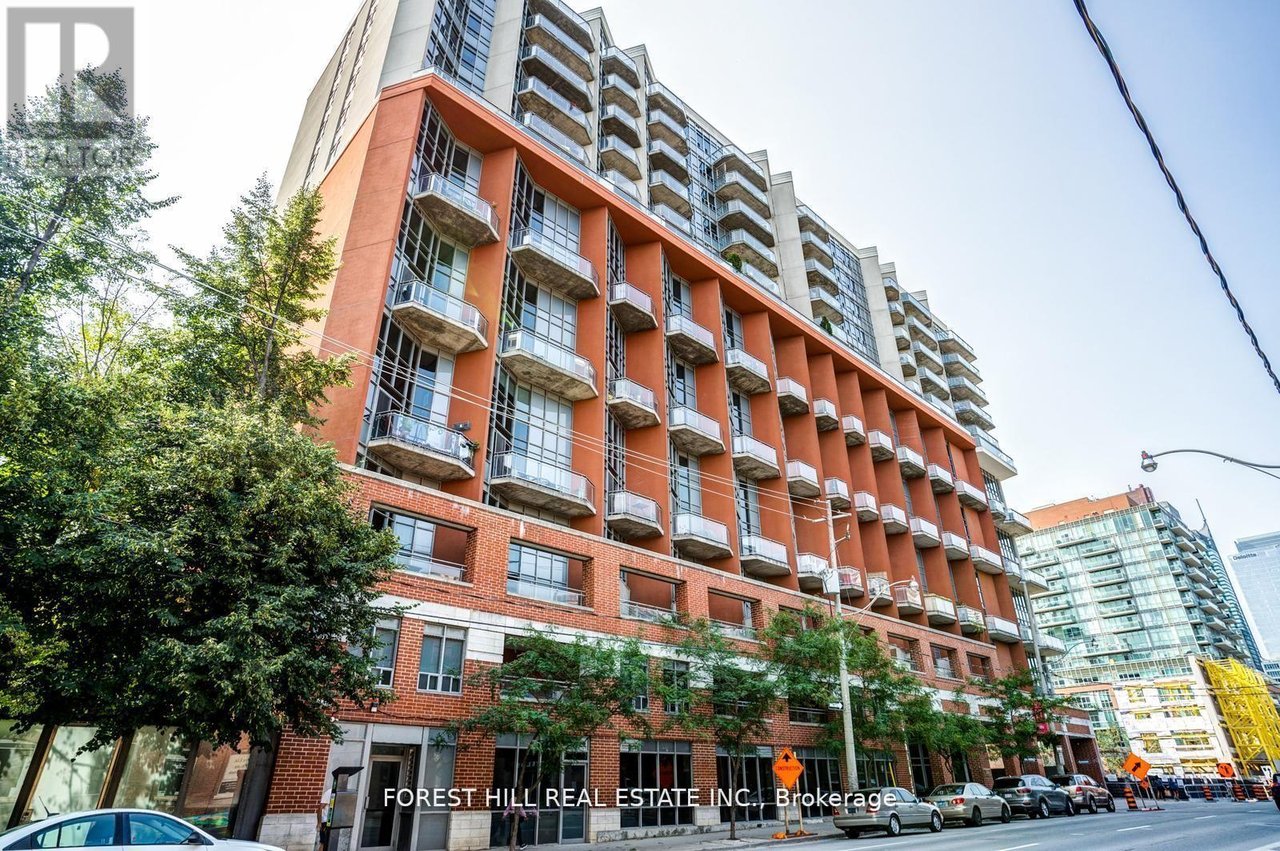 255 Richmond St E, #816