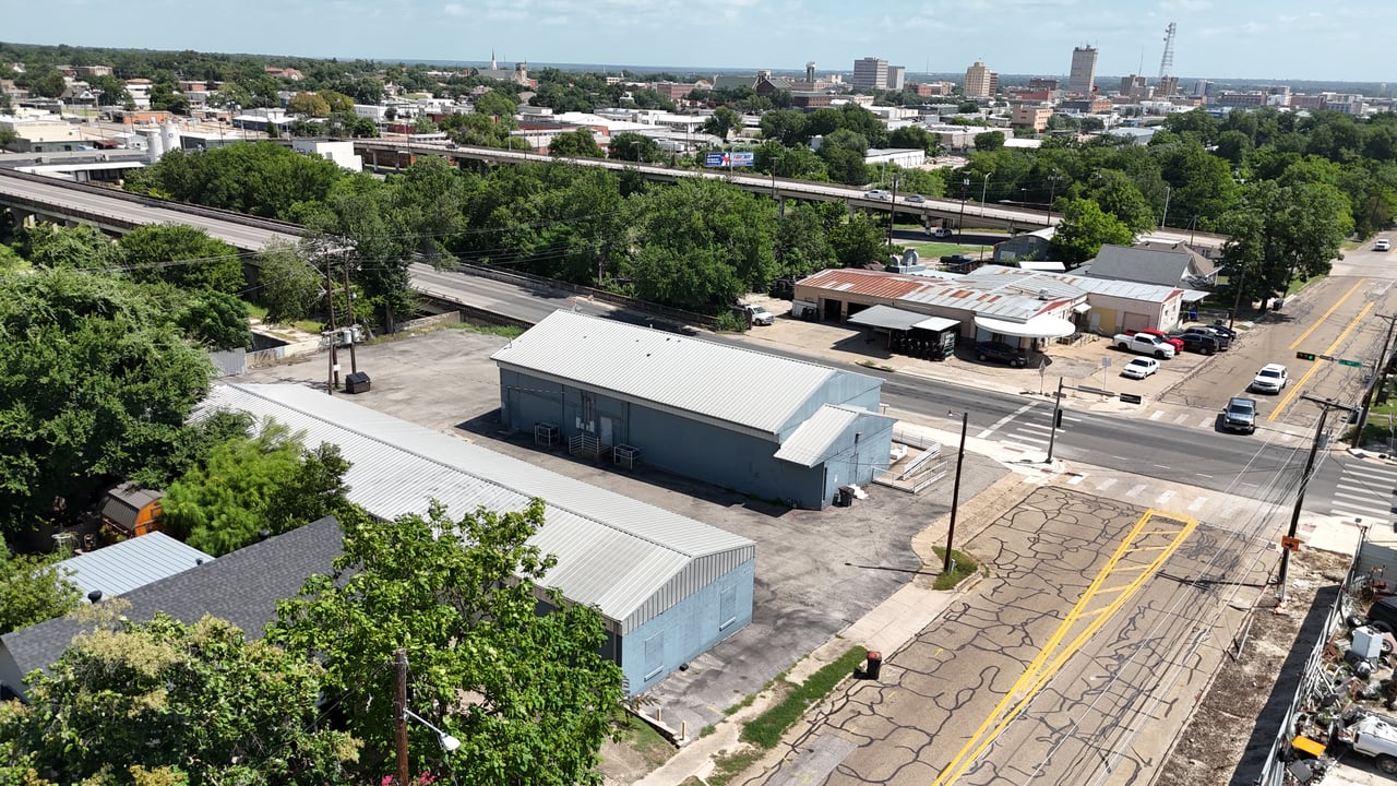 1811 Webster Ave & 423 S 18th St