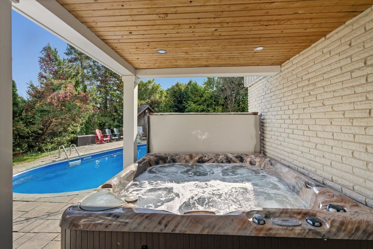 11 Avondale Cres 