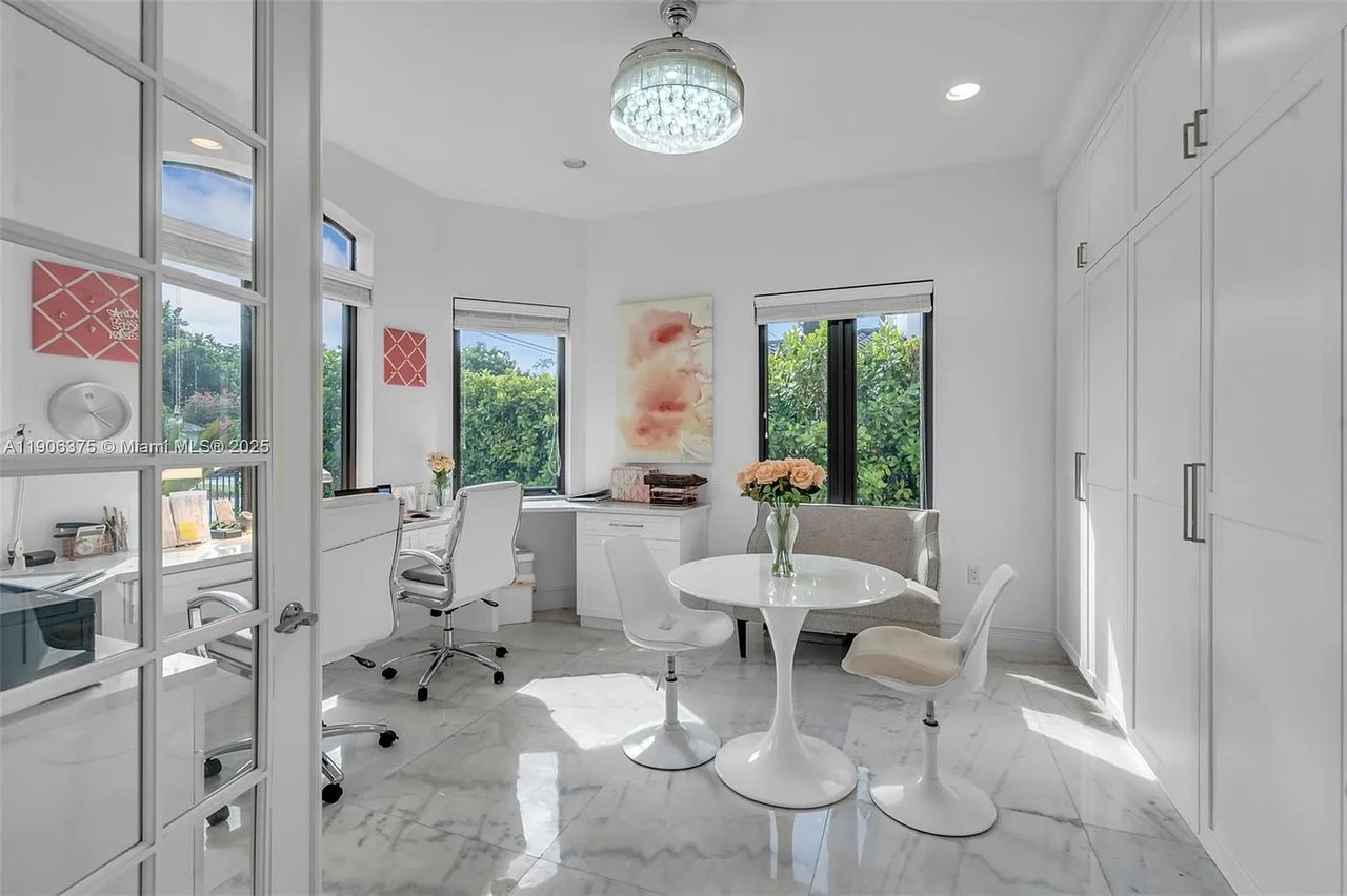 2085-keystone-blvd-north-miami-fl-home-sold-private-office