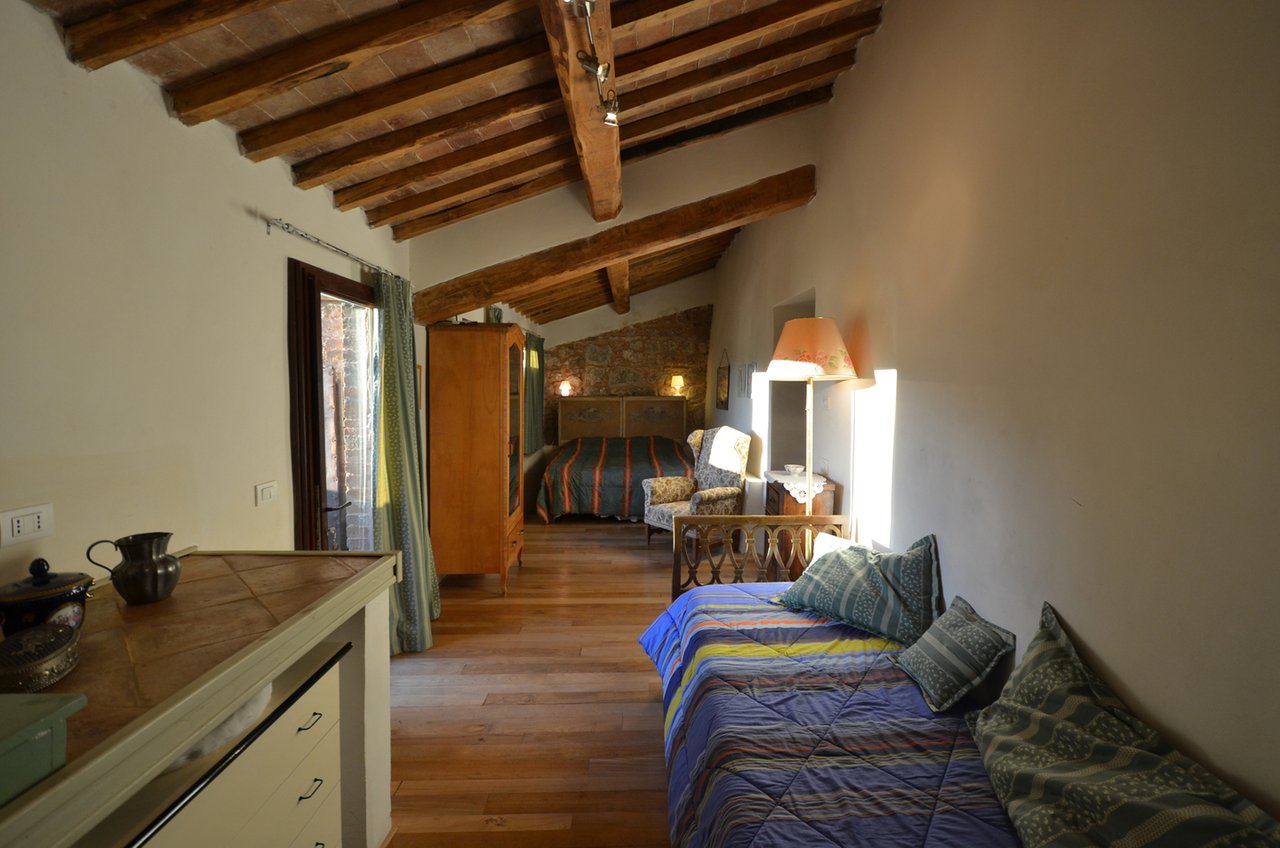 Lovely Siena Tuscan Countryside House