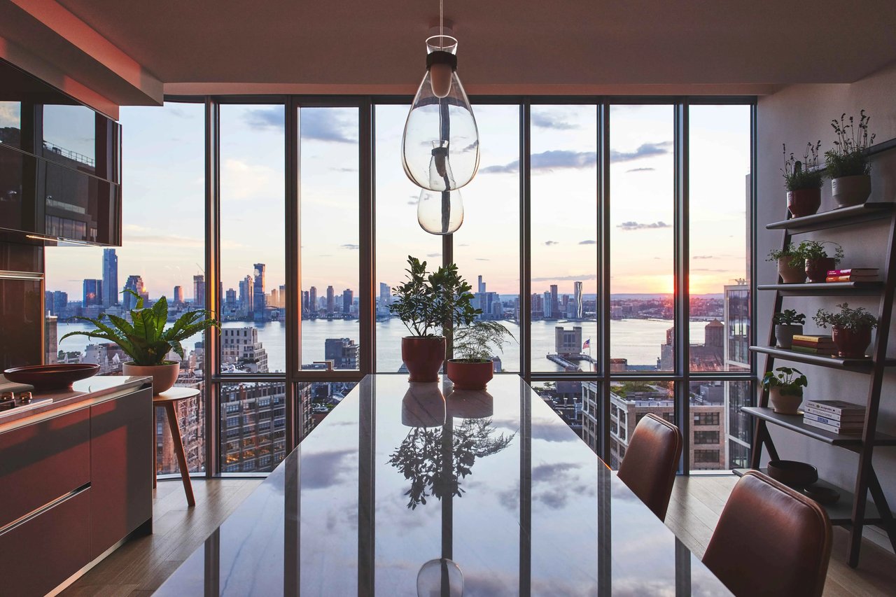 565 Broome - Renzo Piano's Iconic SoHo Twin-Tower Condominiums