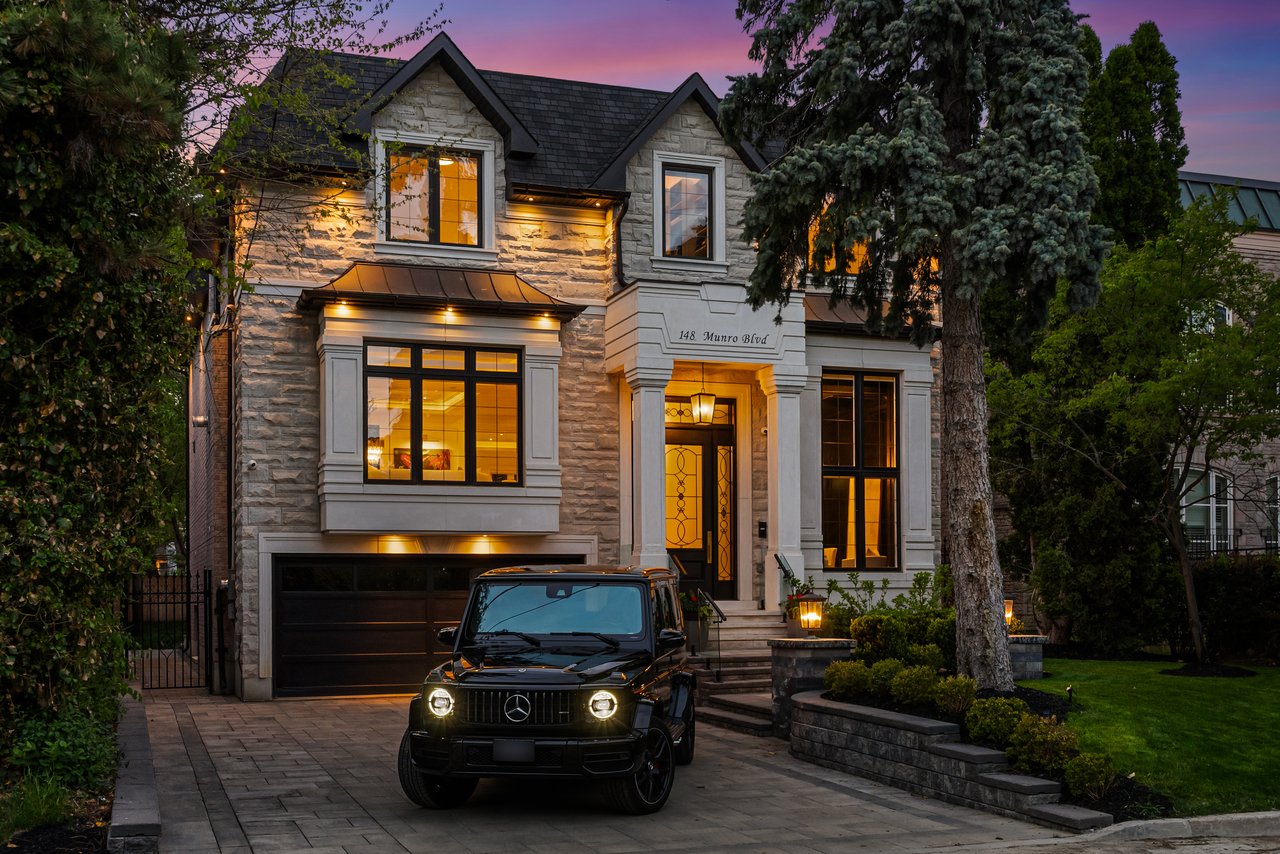 148 Munro Boulevard