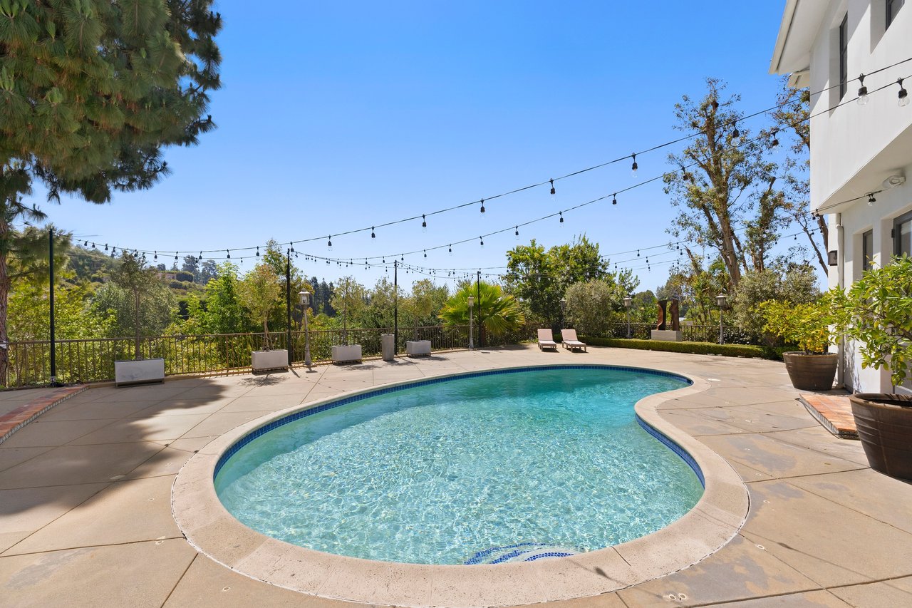 1214 Beverly View Drive