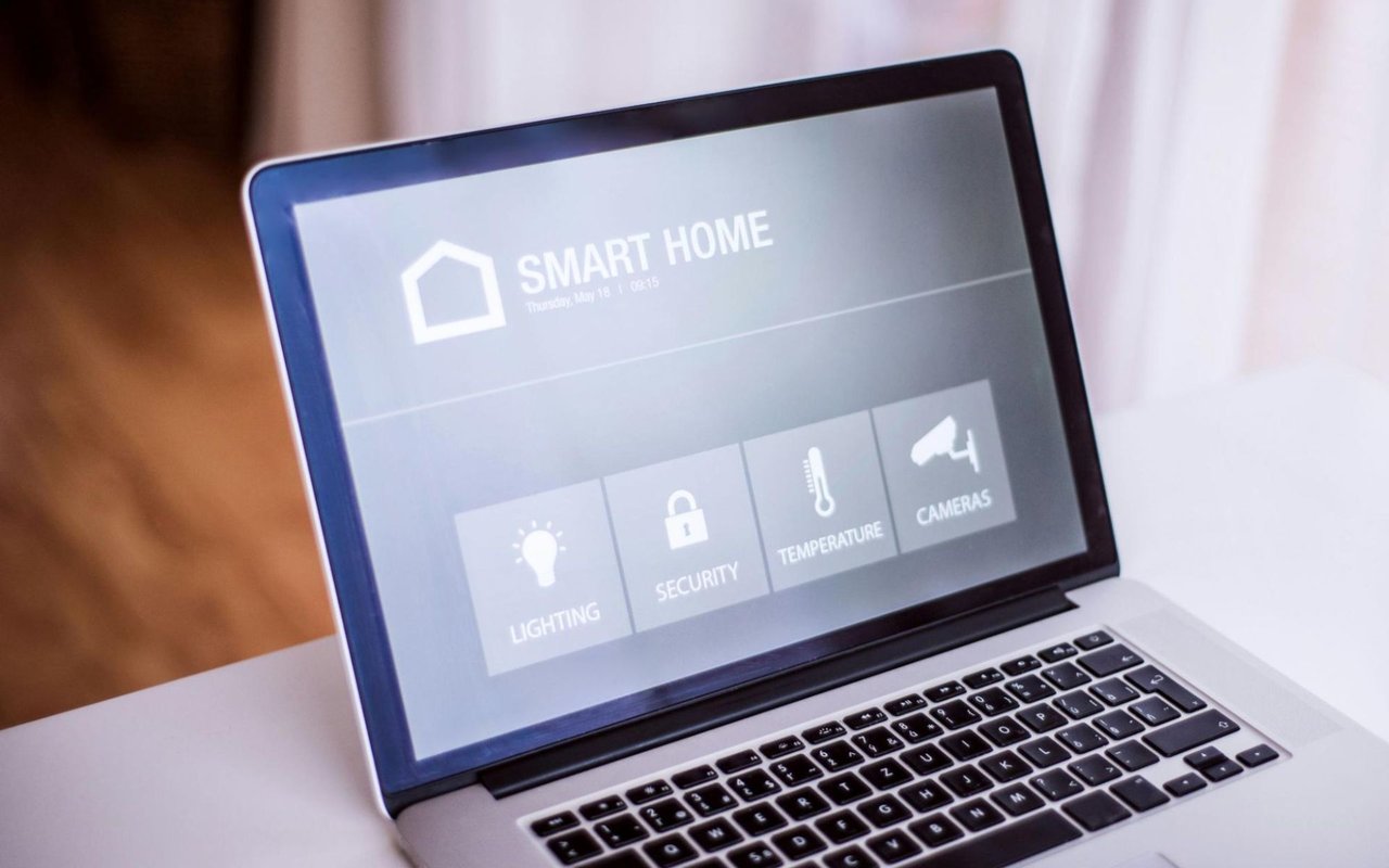 10 Smart Home Features Every Modern Homeowner Should Consider