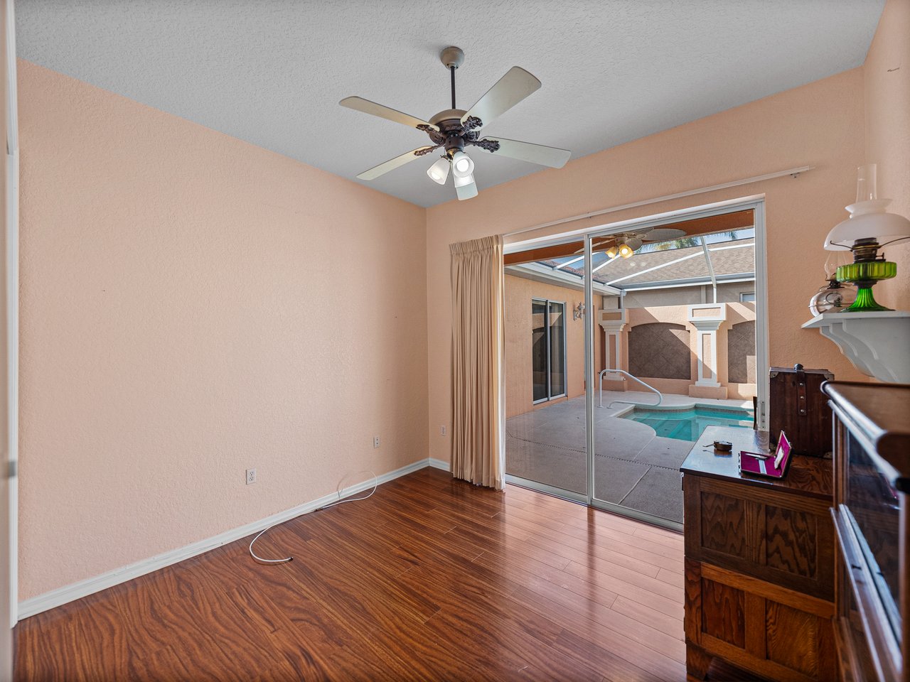 12333 WOODLANDS CIR