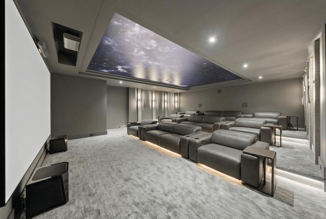 Uniquely Distinguished Property